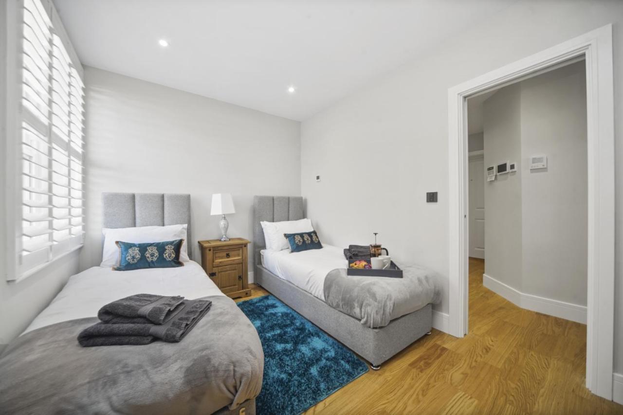 Flat 1 Bridge House Apartment Staines-upon-Thames Ngoại thất bức ảnh